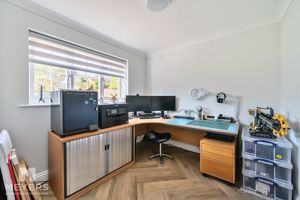 Photo 21- click for photo gallery